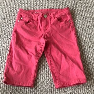 🌟3/$25🌟 celebrity pink size 10 girl capri shorts